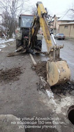 Бригада из Ленобласти продолжает ремонт сетей водоснабжения в Юнокоммунаровске