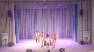 Младшая группа 5-6лет ансамбля народной песни" Доброслава" - "В поле липка"