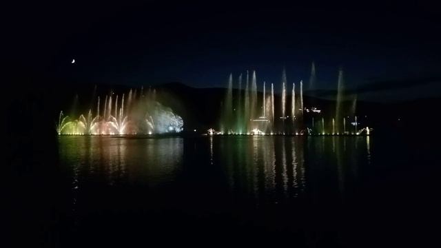 Абрау-Дюрсо! Поющие Фонтаны!⛲ смотреть онлайн