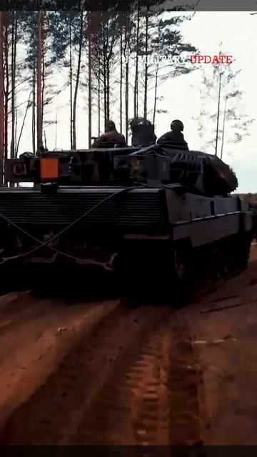 Leopard 2 Best Tank in the World #Shorts смотреть онлайн