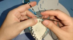 Подвеска из бисера в виде Чеширского кота в машину.