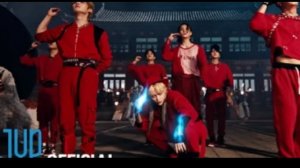 Stray Kids 'Thunderous' (Official Music Video)