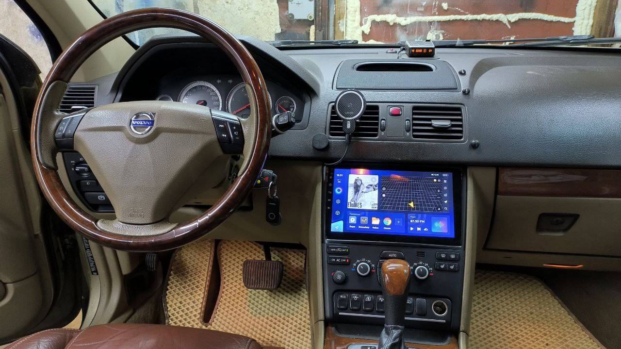 Volco XC-90. Установка магнитолы Android смотреть онлайн
