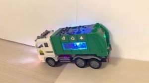 Тест на вождение по склону с маленькой машинки «мусоровоз», которая ездит по склонам!