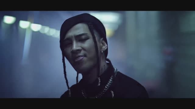 TAEYANG - 새벽한시(1AM) M V
