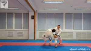 Стрит-айкидо. Котэгаеши от прямого удара в голову ближней рукой