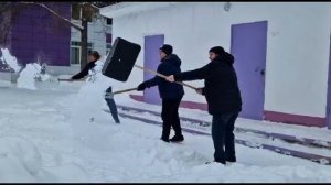 Библиотеки Липецка чрез сугробы к знаниям