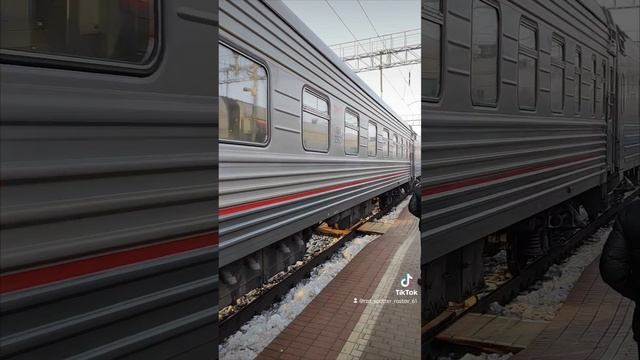 Поезд Санкт-Петербург Симферополь проходит станцию Шахтная смотреть онлайн