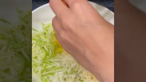 Кабачковые лепёшки на завтрак