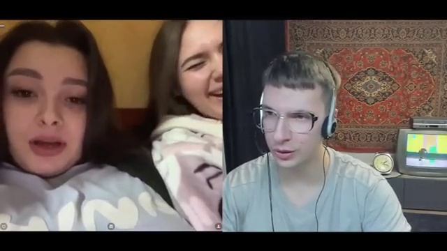 Веселые сестрички Тракторина и Дуся... Чат рулетка ( Креативный директор) (360p)