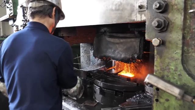 Производство шестигранной гайки в Корее смотреть онлайн