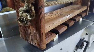 Настенный минибарчик из массива дерева под старину.