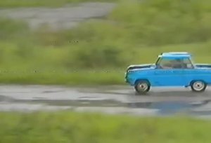 инвалидка неубиенная. но мы её убили)))))