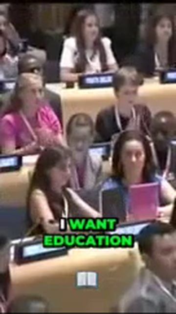 StarSpotlights Shorts смотреть онлайн