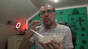 МУКБАНГ - САЛАТ И ПО ОПРОСУ ЗРИТЕЛЕЙ