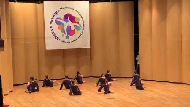 #дельфины смотреть онлайн