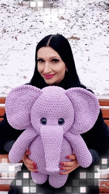 СЛОНИК ОБНИМАШКА крючком! ЗАВТРА в 13:00 выйдет МК на моём канале! #шортс #shorts #зайчиккрючком смотреть онлайн