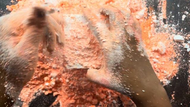 @GholibnAsmr neon orange powder over NCOB (first row) vs A chalk (second row) 💕💕 смотреть онлайн