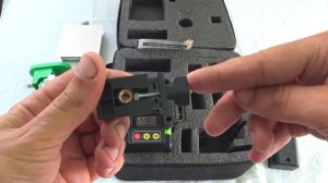 Обзор ! НОВИНКА 2024 Лазерный уровень Hilda 4D 16 линий + 2 аккумулятора. Зеленый луч