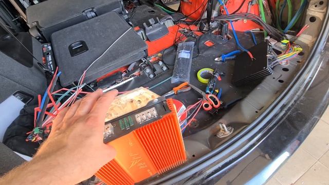 Acura MDX. История восоздания проекта по автозвуку. Как бывает, и что с этим делать. смотреть онлайн