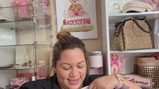 ME LLEGO MI BOLSO MK MICHAEL KORS SE LOS MUESTRO MI FAVORITO ❤️ смотреть онлайн