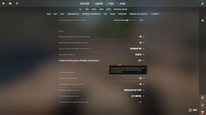 Как переключить оружие на левую руку в CS2