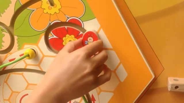 23730 Настенный игровой элемент "Пчелы. Соты" beleduc бизиборд пчелка смотреть онлайн