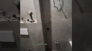 Как выглядит скрытый люк и почему в ванной лежат смеси? 🤔

Смотрите в новом видео 👌🏻