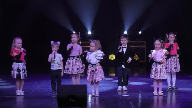 05 Кошка беспородная - Младшая группа филиала Саратовский смотреть онлайн