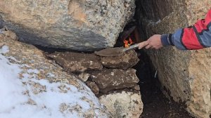 Экстремальный зимний поход в снежную бурю, попытка пережить холодную ночь в диких горах