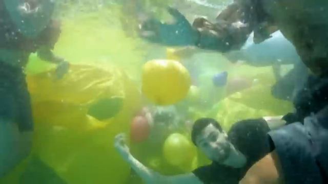 Mallu Magalhães - Shine Yellow (Clipe Oficial)