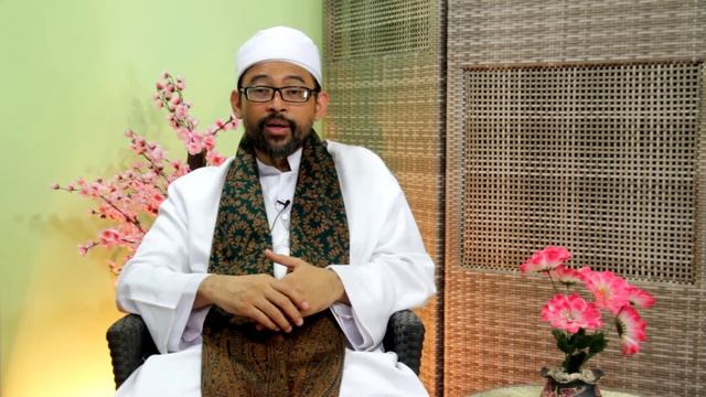 KH. Luthfi Bashori [Greeting] смотреть онлайн