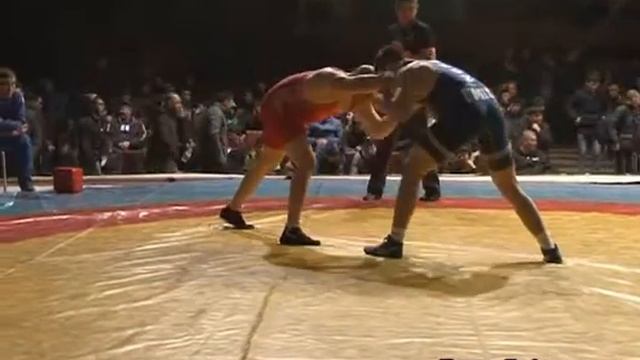 Вольная борьба. Чемпионат Кыргызстана-2017. 97 кг Схватка 17 смотреть онлайн