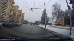 Регистратор в штатное место Nissan Primera P12