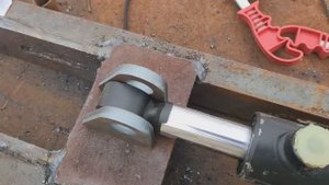 Плечо стрелы, гидроцилиндры, уши, стыковка частей