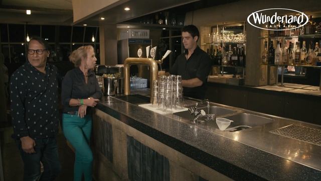 Hotel Promo DE 2020 смотреть онлайн