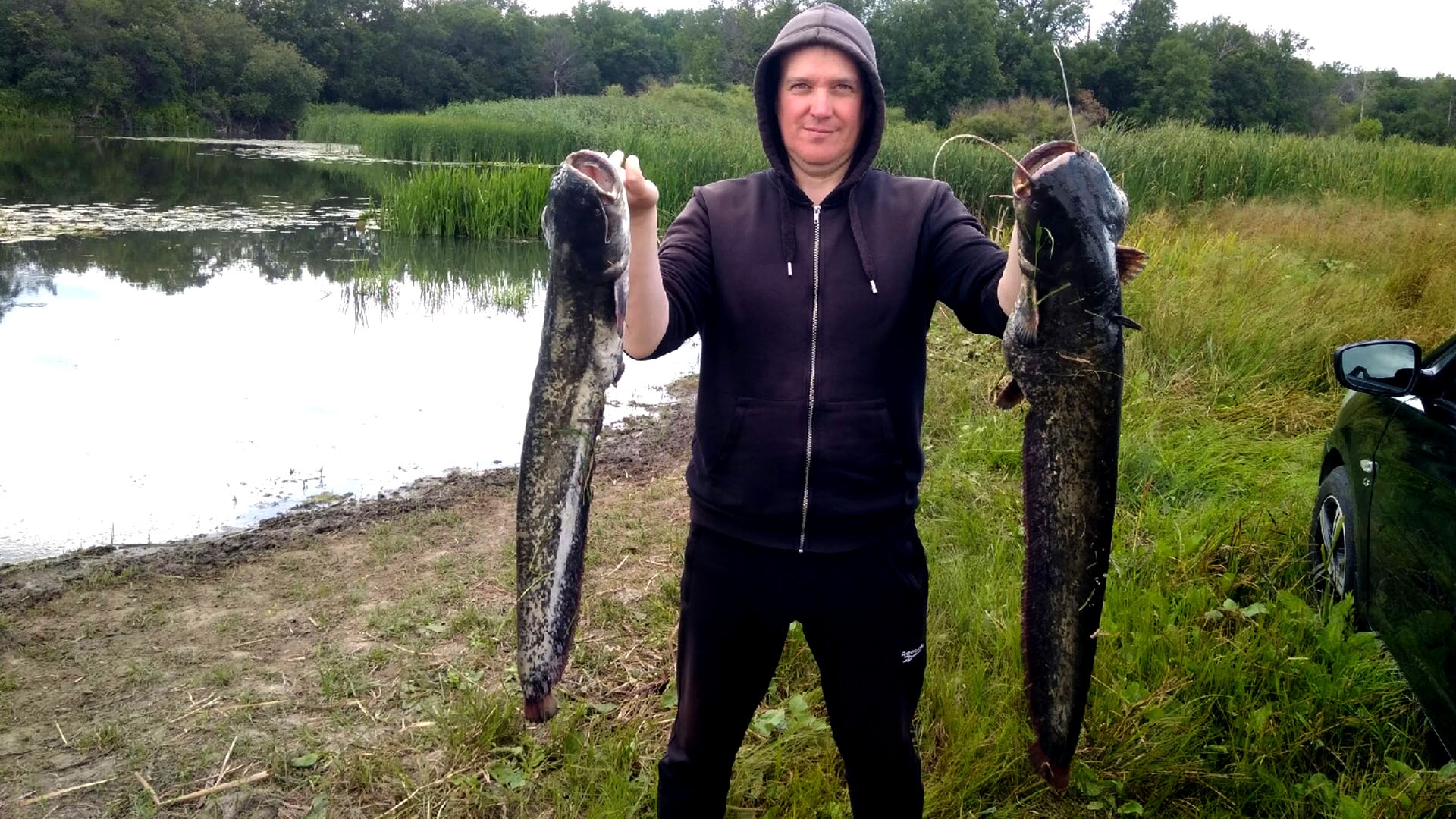 Не поверил своим глазам! Сомы на спиннинг на джиг. Летняя рыбалка на реке Сок смотреть онлайн