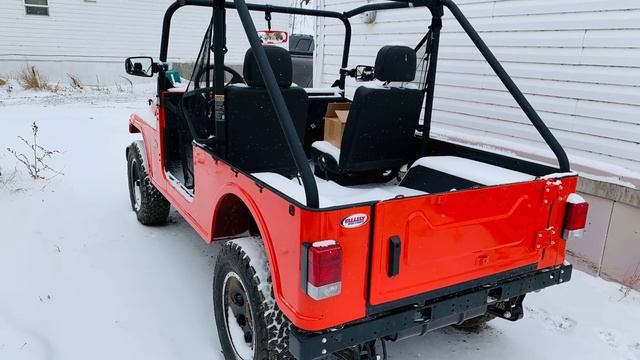 Here's the Most Important Turbo Diesel 4X4 you NEVER heard of... Mahindra Roxor is ONE Year Old смотреть онлайн