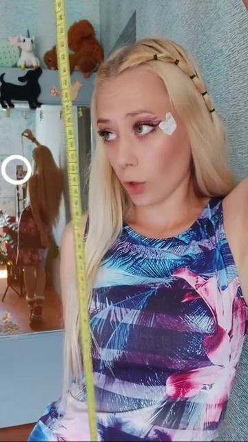 40 см💙 отрезала и покрасила волосы в новом видео! смотреть онлайн