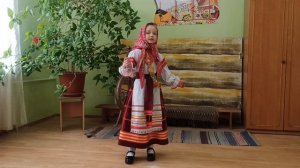 Самойлова Полина "Как вставала я ранешенько"