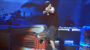 EMINEM 2011 - Lose Yourself - LIVE - HD 1080p