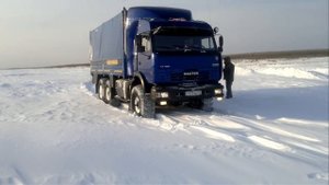 Камаз сайгак.Зимник Якутия 2013.Видео 3.