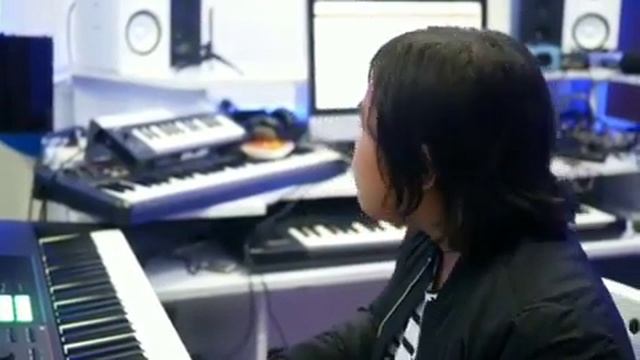 Gogo (Menerka-nerka) смотреть онлайн