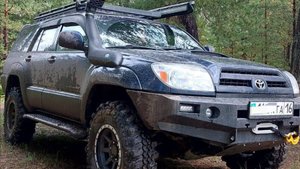 Установка на Toyota 4runner 215 (Силовой бампер, силовые пороги, дополнительный бак)