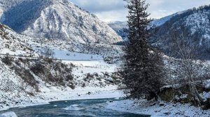 Зимняя сказка на Алтае. В видео использованы фотографии Светланы Казиной и др.авторов