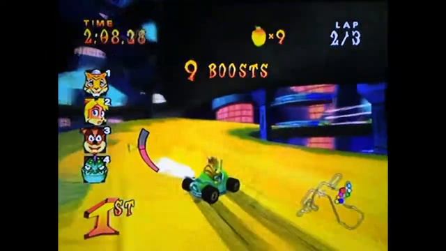 Crash Nitro Kart: Pura Electron Avenue смотреть онлайн