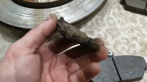 Тормозные колодки на иномарку от российского автопрома . Колхоз колодок на Chrysler 1 часть .