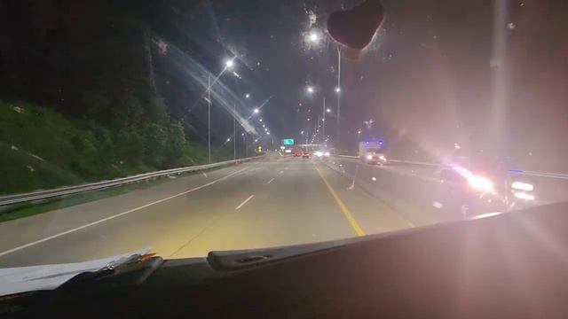 NAIK BUS GUNUNG HARTA JAKARTA - DENPASAR PALING NYAMAN. TRIP RUTE JAKARTA - DENPASAR BALI 600 RIBU.