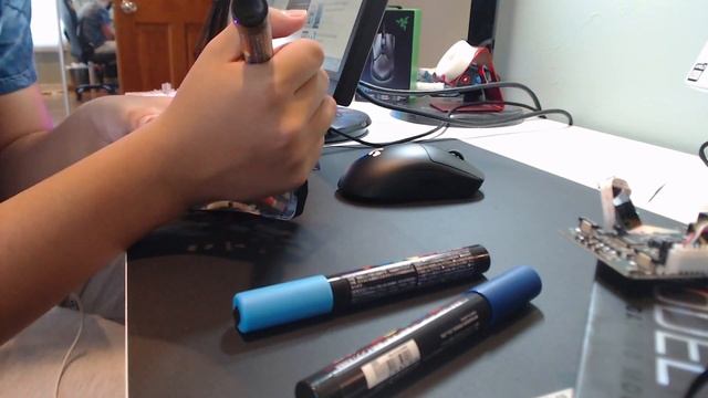 I made a Glorious Model O for a Pro Valorant Player ! смотреть онлайн