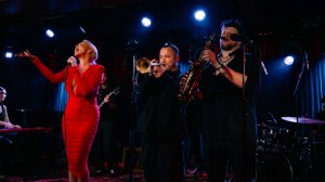 Diamonds – Рианна ‧ кавер певицы Аиды и Paradise band